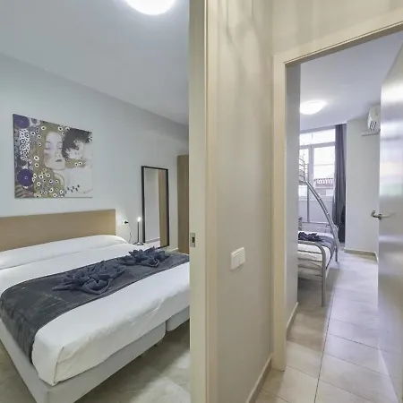 Torre De Gracia Barcelona Apartment Exterior photo