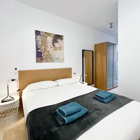 Torre De Gracia Barcelona Apartment Exterior photo